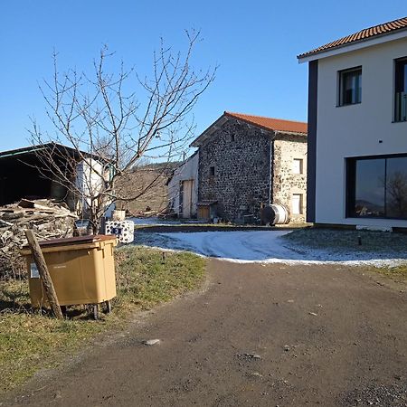Gites De La Berthe Lantriac Exterior foto